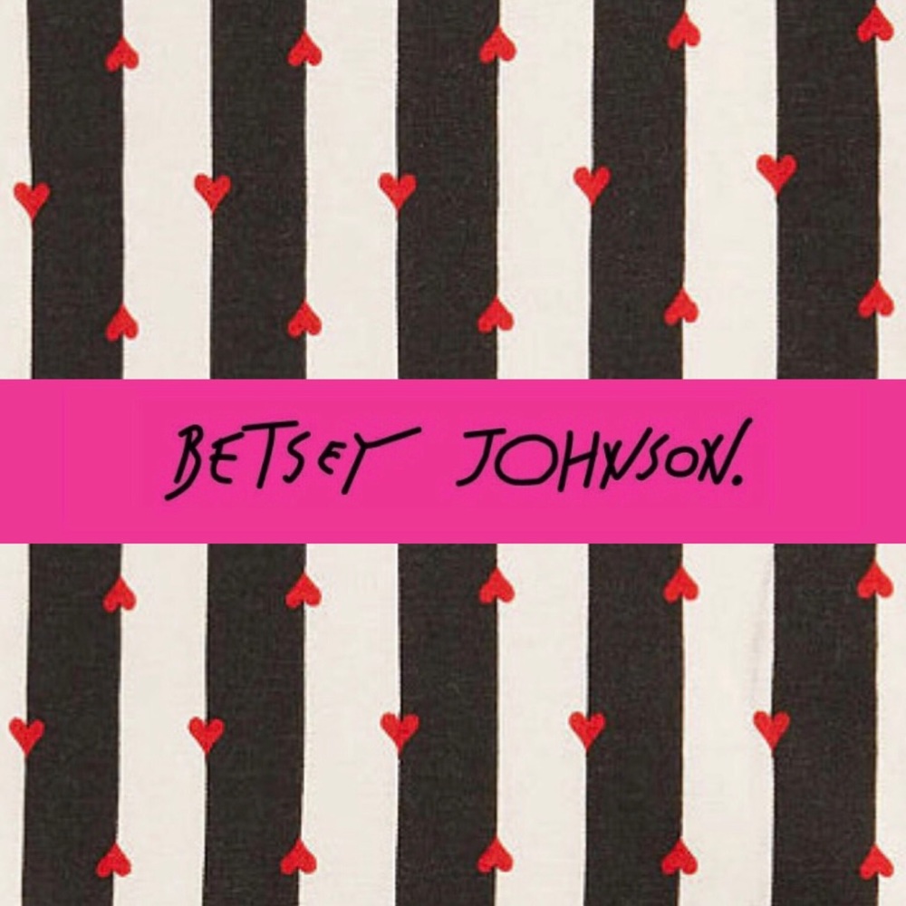 Betsey Johnson Wonderland Stripe Heart KING Sheets - Picture 3 of 8